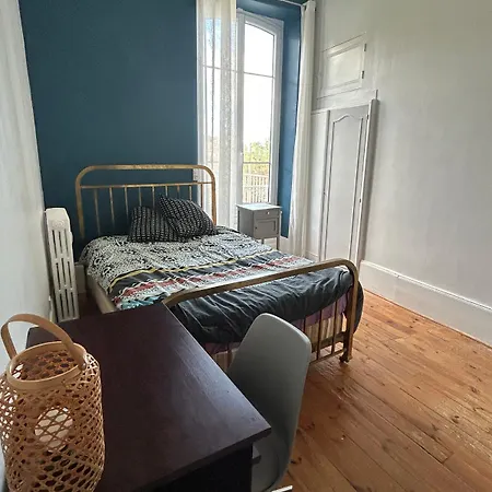 2 Pieces 33m2 * Royat